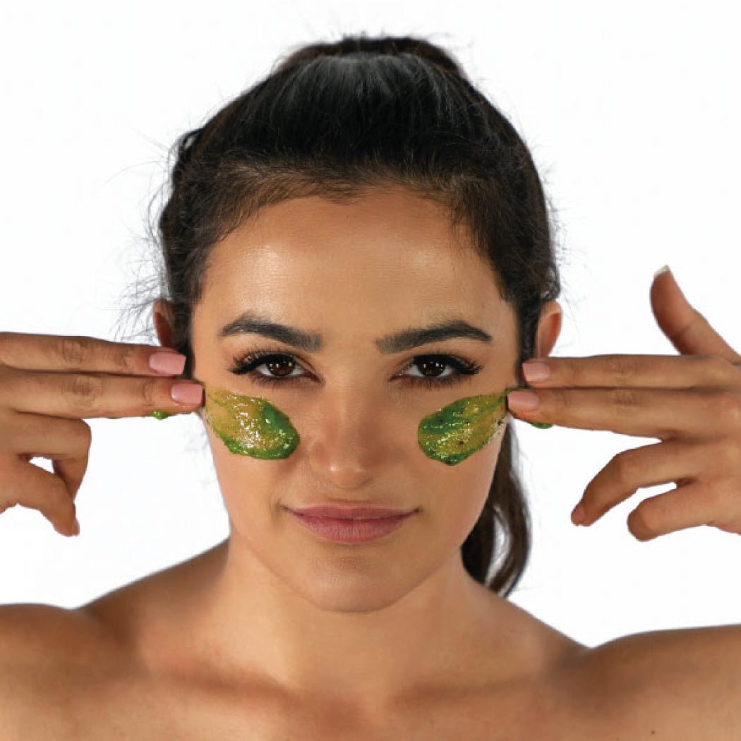 Detoxifying Exfoliating Mask - Skin Tone Beauty Products